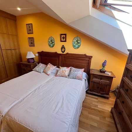 Atractivo Atico 2 Habitaciones Villaviciosa  Εξωτερικό φωτογραφία